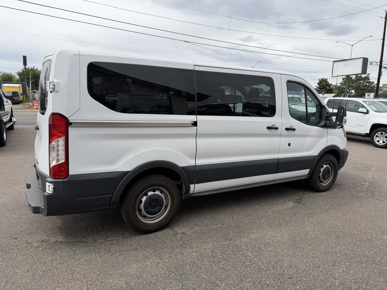 Used 2018 Ford Transit 150 XL RWD image 10