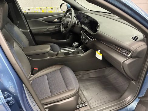 New 2026 Buick Envista Sport Touring w/ Convenience I Package FWD image 7