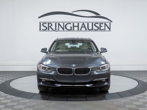 Used 2015 BMW 328i xDrive Wagon image 2