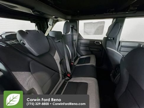New 2025 Ford Bronco 4-Door image 28