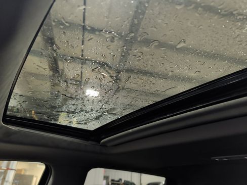 Used 2021 Chevrolet Silverado 1500 LTZ w/ Max Trailering Package image 12