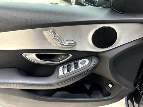 Used 2018 Mercedes-Benz C 300 Sedan image 13
