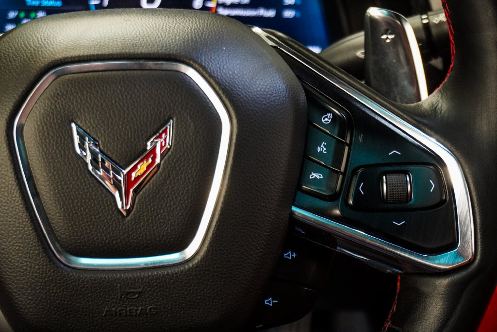Used 2020 Chevrolet Corvette Stingray Preferred Cpe w/ 2LT Preferred Equipment Group RWD image 11