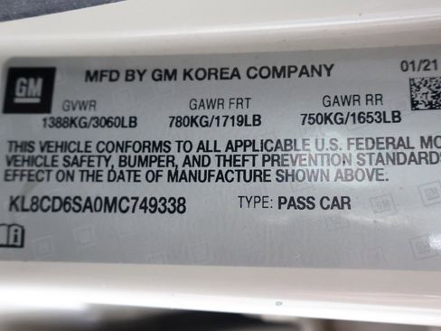 Used 2021 Chevrolet Spark LT image 41