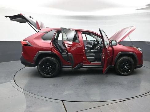 Used 2023 Toyota RAV4 LE AWD/4WD image 50