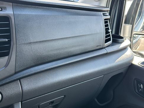 Used 2022 Ford Transit 350 XLT image 35