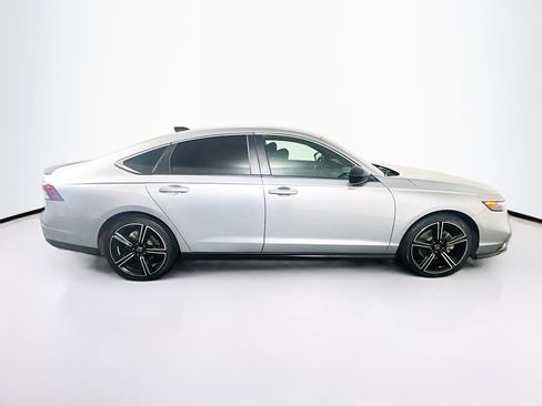 Used 2025 Honda Accord Sport image 10