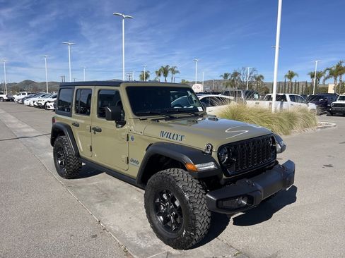 Used 2025 Jeep Wrangler Willys 4xe image 2