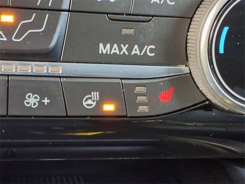 Used 2022 Ford Escape SEL image 8