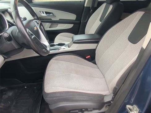 Used 2016 Chevrolet Equinox LT w/ Convenience Package image 11