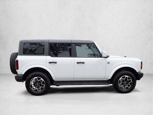 New 2026 Ford Bronco Outer Banks AWD/4WD image 5