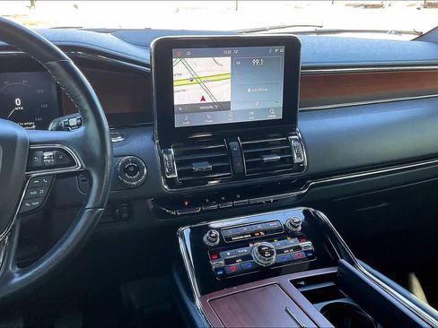 Used 2021 Lincoln Navigator Reserve w/ Luxury Package image 14