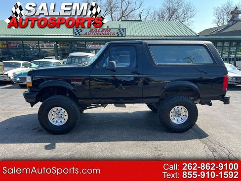 Used 1995 Ford Bronco XLT AWD/4WD image 1