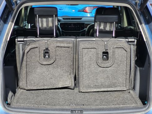 Used 2019 Volkswagen Atlas SEL Premium image 16