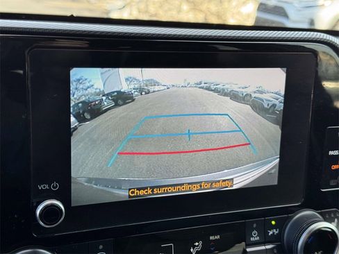 Used 2024 Toyota Highlander XSE image 4