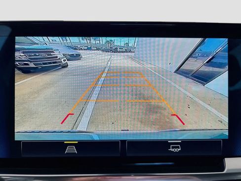 Used 2025 Chevrolet Silverado 1500 LT w/ Protection Package RWD image 14