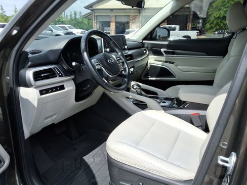 Used 2020 Kia Telluride S FWD image 12