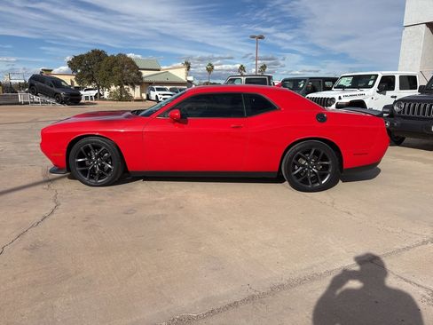 Used 2019 Dodge Challenger GT w/ Plus Package image 8