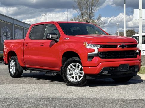 Used 2023 Chevrolet Silverado 1500 RST w/ Convenience Package II AWD/4WD image 17