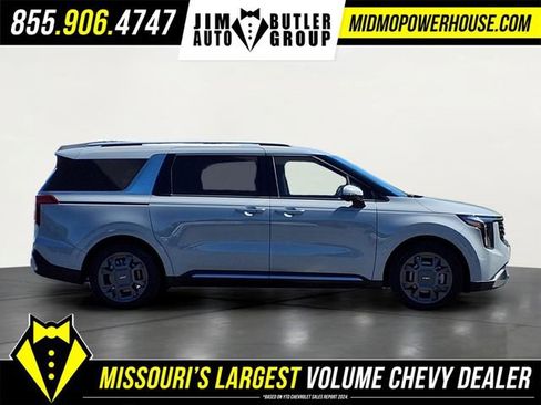 Used 2025 Kia Carnival SX FWD image 28