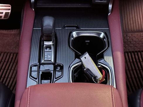 Used 2024 Lexus RX 350 F Sport image 23