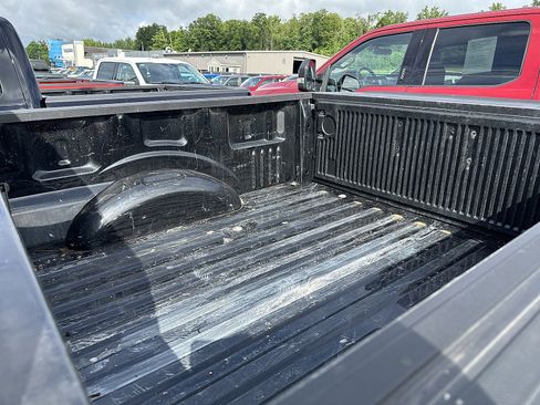 Used 2023 Ford F150 Platinum AWD/4WD image 9