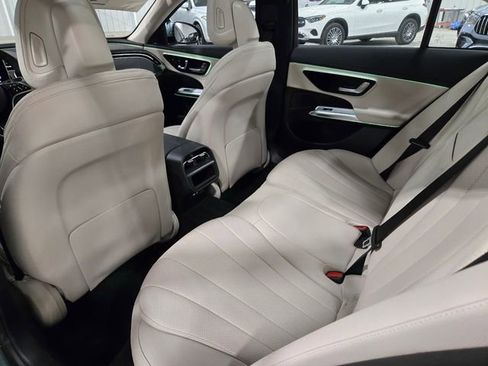 New 2026 Mercedes-Benz E 450 4MATIC Sedan image 35