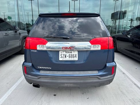 Used 2017 GMC Terrain SLE FWD image 4