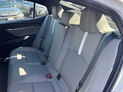 Used 2026 Toyota Camry SE w/ Convenience Package FWD image 12