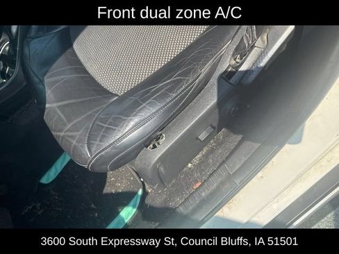 Used 2018 Dodge Journey Crossroad w/ Driver Convenience Group AWD/4WD image 15
