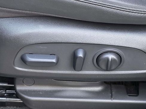 Used 2023 Buick Encore GX Essence w/ Experience Buick Package image 17