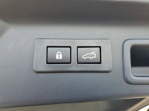 New 2026 Subaru Forester Premium image 9