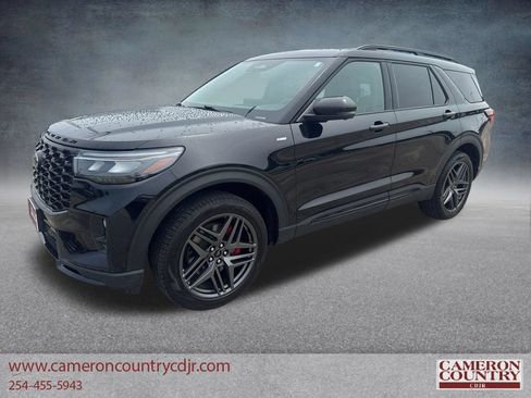 Used 2025 Ford Explorer ST-Line w/ ST-Line Street Pack AWD/4WD image 1