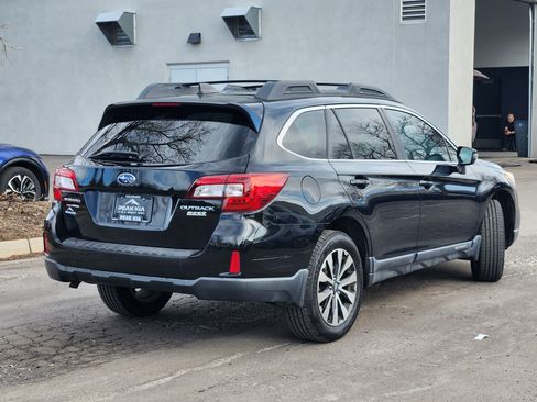 Used 2017 Subaru Outback 2.5i Limited w/ Popular Package #5 image 3