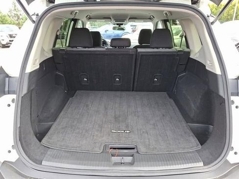 Certified 2023 Nissan Rogue SV image 62