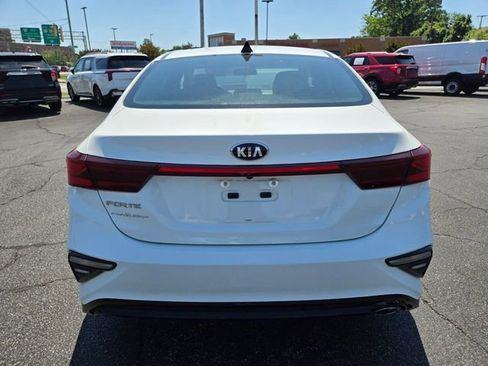 Used 2021 Kia Forte LXS FWD image 6