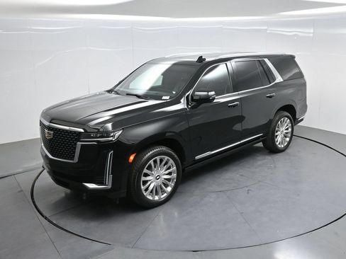 Used 2023 Cadillac Escalade Premium Luxury w/ Performance Package AWD/4WD image 51