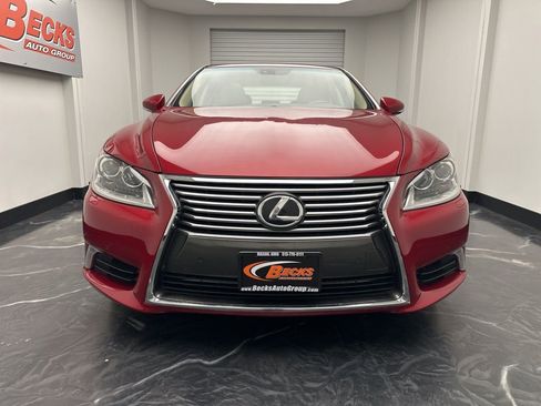 Used 2013 Lexus LS 460 AWD w/ Comfort Pkg image 29