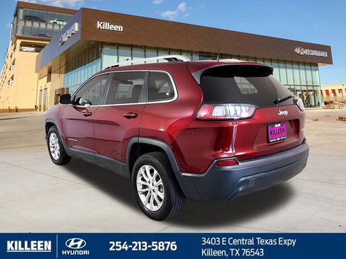 Used 2019 Jeep Cherokee Latitude w/ Popular Appearance Group FWD image 5