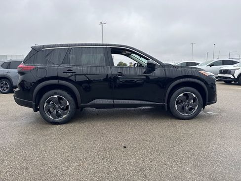 New 2026 Nissan Rogue SV w/ Cold Weather Package image 6