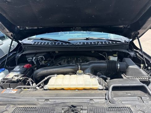 Used 2024 Ford Expedition Platinum AWD/4WD image 21