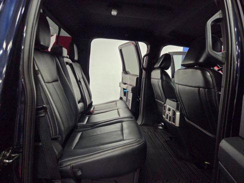 Used 2022 Ford F250 Lariat w/ Lariat Ultimate Package AWD/4WD image 9