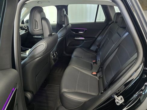 New 2025 Mercedes-Benz GLC 350e 4MATIC image 18