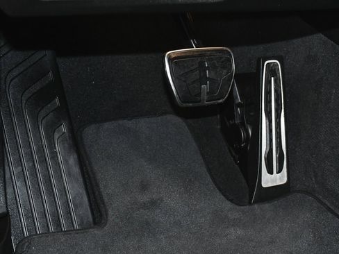 Used 2025 BMW X4 xDrive30i image 18