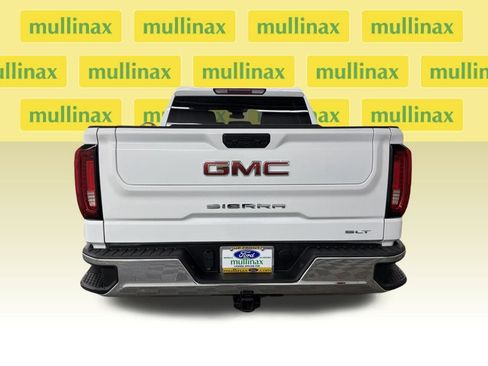 Used 2025 GMC Sierra 1500 SLT image 7