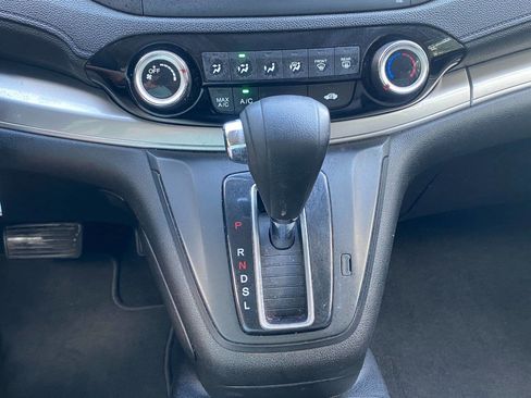 Used 2015 Honda CR-V LX image 28