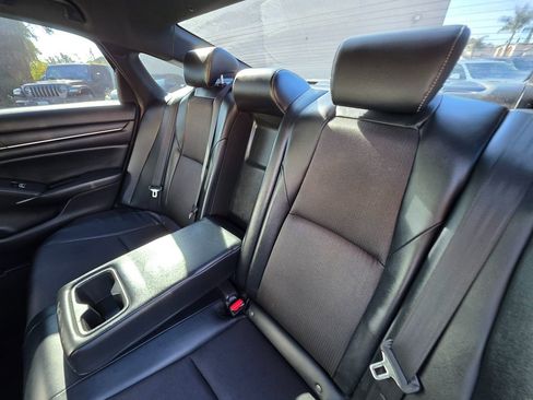 Used 2018 Honda Accord Sport image 19