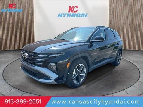 Used 2025 Hyundai Tucson SEL image 1