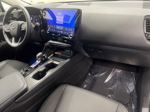 Certified 2025 Lexus NX 350 AWD w/ Premium Package image 12