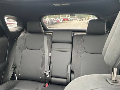 Used 2025 Lexus RX 350 AWD w/ Convenience Package image 10